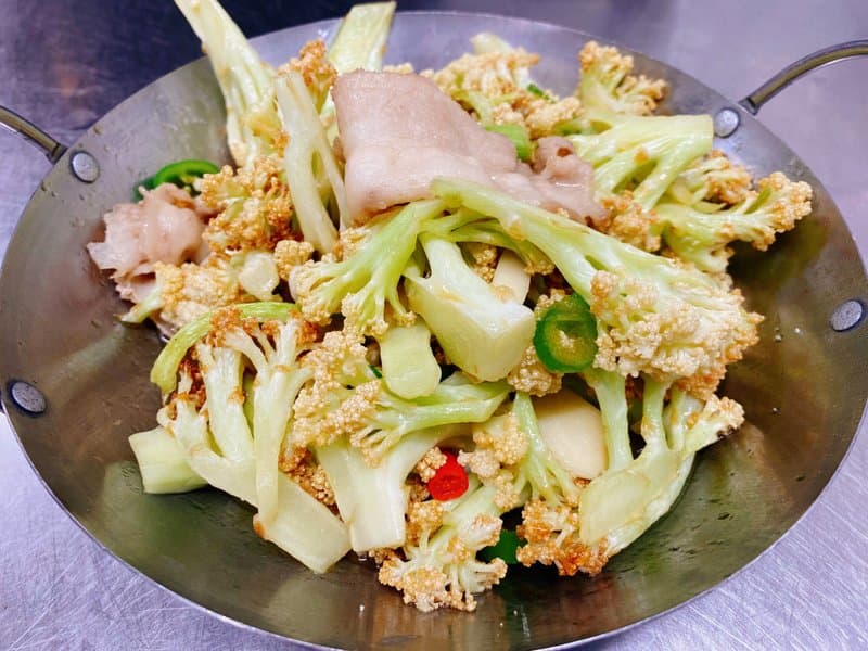 A11. Organic Cauliflower Claypot 砂锅有机花菜