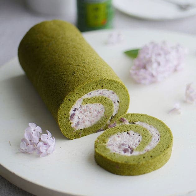 Adzuki Matcha Roll