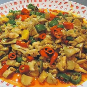滑菇鸡 Fried chicken with mushroom