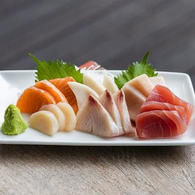 Sashimi & Maki Combo