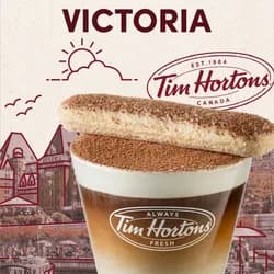 Iced Victoria Cocoa Cloud Latte