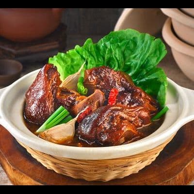 A09. Pig's Feet Claypot 砂锅猪脚煲
