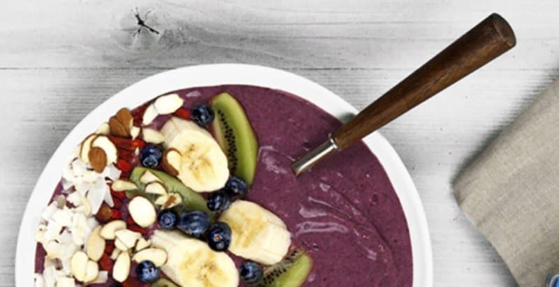 COCONUT YOGURT AÇAÍ BOWL