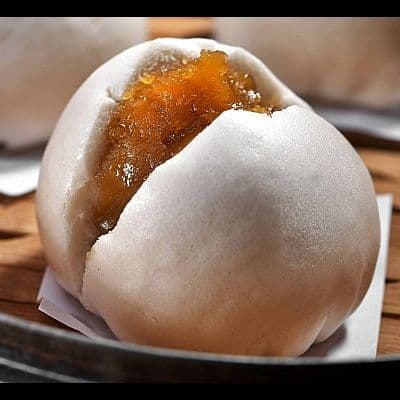 Lotus Paste Pau 莲蓉包