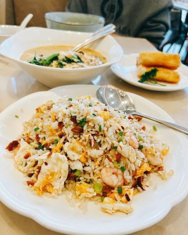 Poached Tiger Prawn in Superior Broth (6pc)