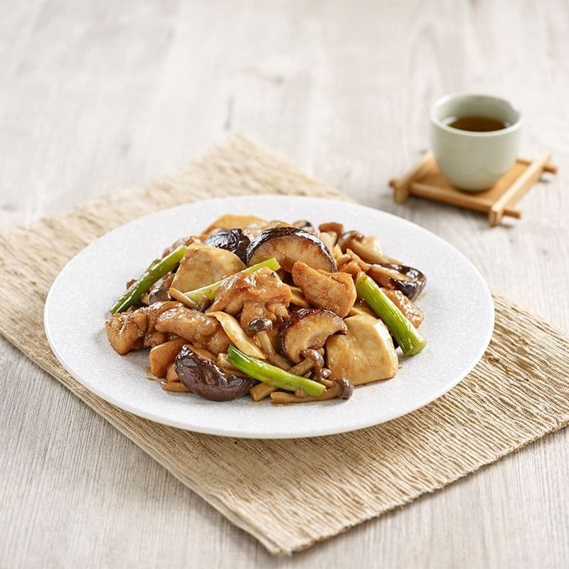 Stir-fried Asparagus with Lily Bulb, Black Fungus and Assorted Mushroom