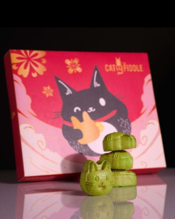 Pandan Gula Melaka Pineapple TartADD TO CART