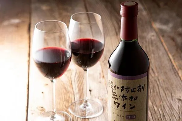 Antioxidant Additive Free Sweet Red Wine