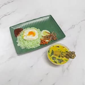 Nasi Lemak Green curry chicken (青咖喱鸡肉椰浆饭)