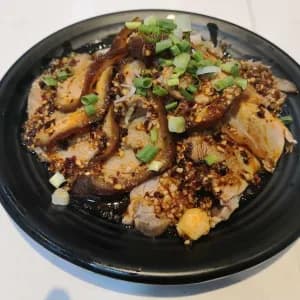 03. Sliced Pork Knuckle in Red Chilli Oil红油肘花