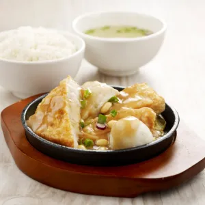 Hot Plate Bean Paste Yong Tow Foo w/ Rice 铁板豆酱酿豆腐 + 饭