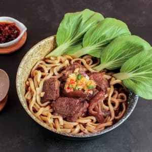 Taiwan Beef Noodle (Soup) 牛肉汤面(汤)