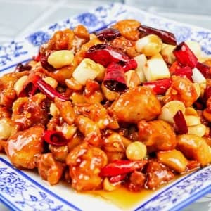 宫保鸡丁 Kung Pao chicken