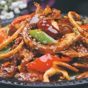 辣炒鱿鱼 spicy fried squid