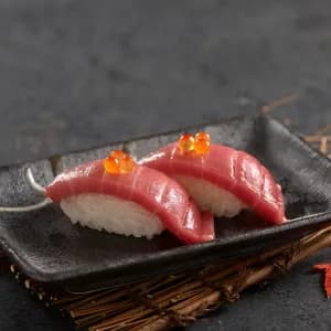 Chutoro Nigiri (1pc)