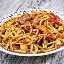 Stir-fried Beef Noodles A7 干煸牛肉炒面