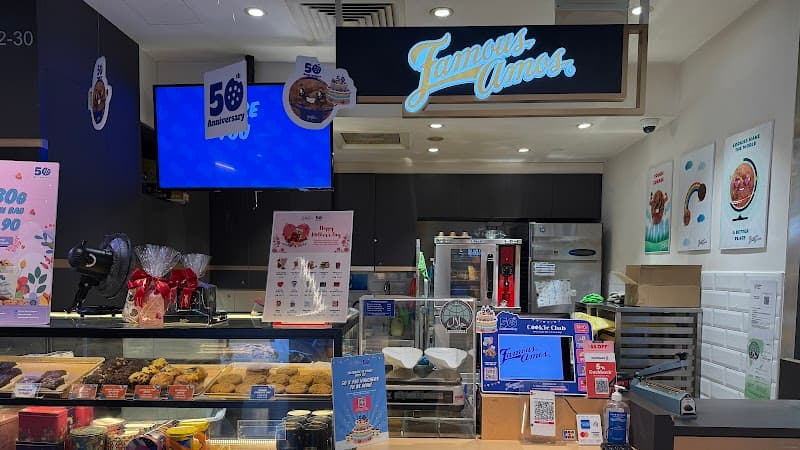 Famous Amos @ Plaza Singapura