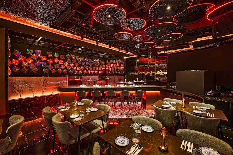 SYNTHESIS 食拿酒稳