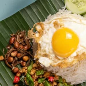 Nasi Lemak basil chicken