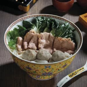 104 Double Beef Combo Noodles