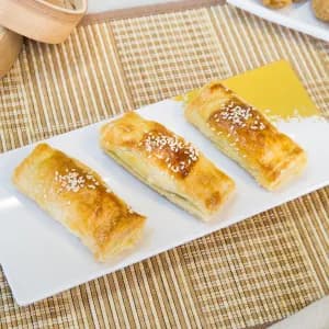 Char Siew Roll 叉烧酥