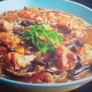 小鸡炖野生榛蘑