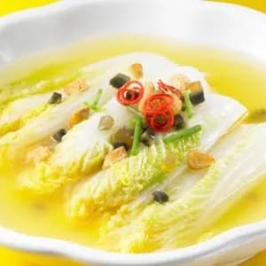 上汤娃娃菜 Braised baby cabbage in broth