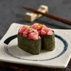 Chutoro Gunkan