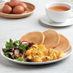 Pancakes & Eggs Platter 🥞