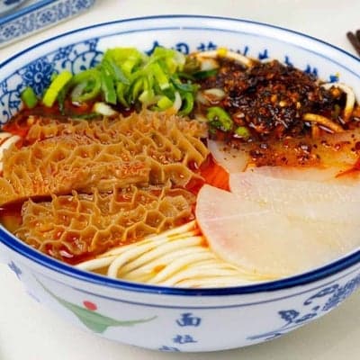 Mala Beef Tripe Noodles 麻辣牛肚面