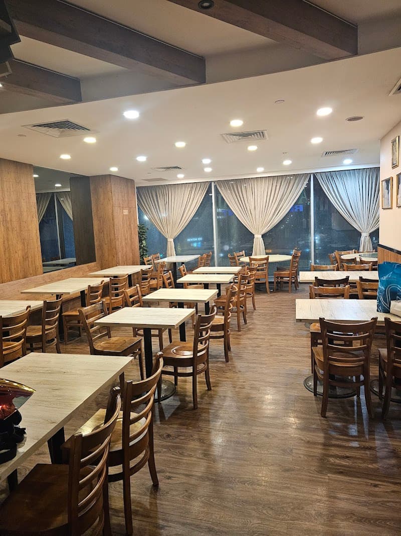 A-Roy Thai Restaurant