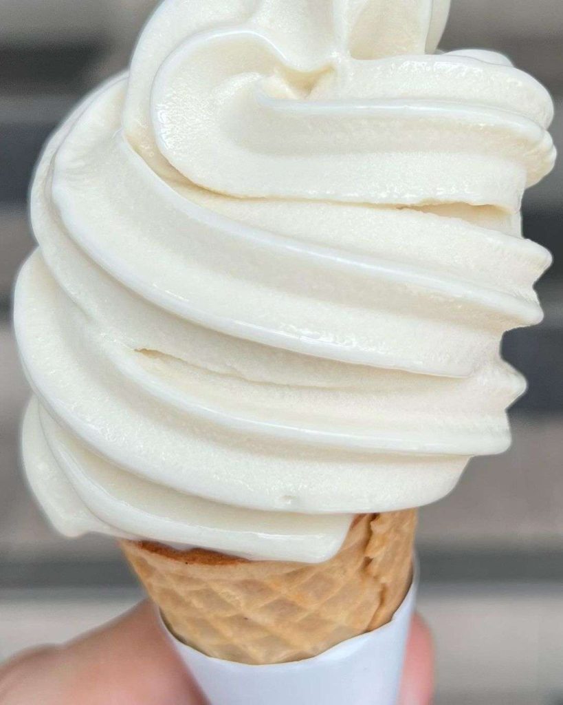 dairy-free-soft-serve-ce-cream