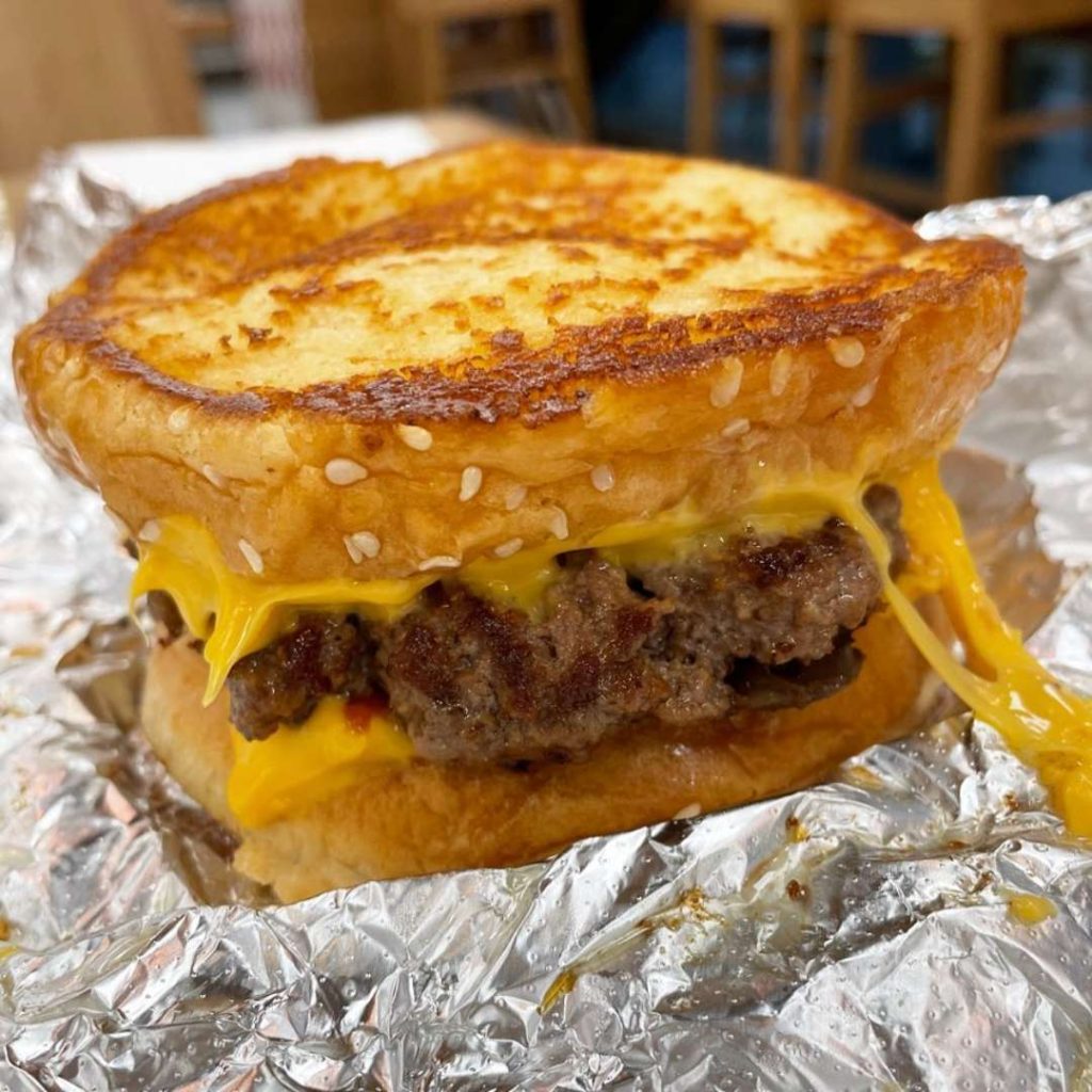 GRILLED CHEESE SANDWICH

