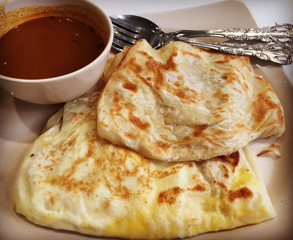 Roti Prata. one plain and one with egg. for only 1.60 rotiprata oneeggonekosong breakfast indianprata foodsg foodiesg sgfood sgfoodie sgfoodies indianfood loveindianfood indianfoodlovers breakfasta